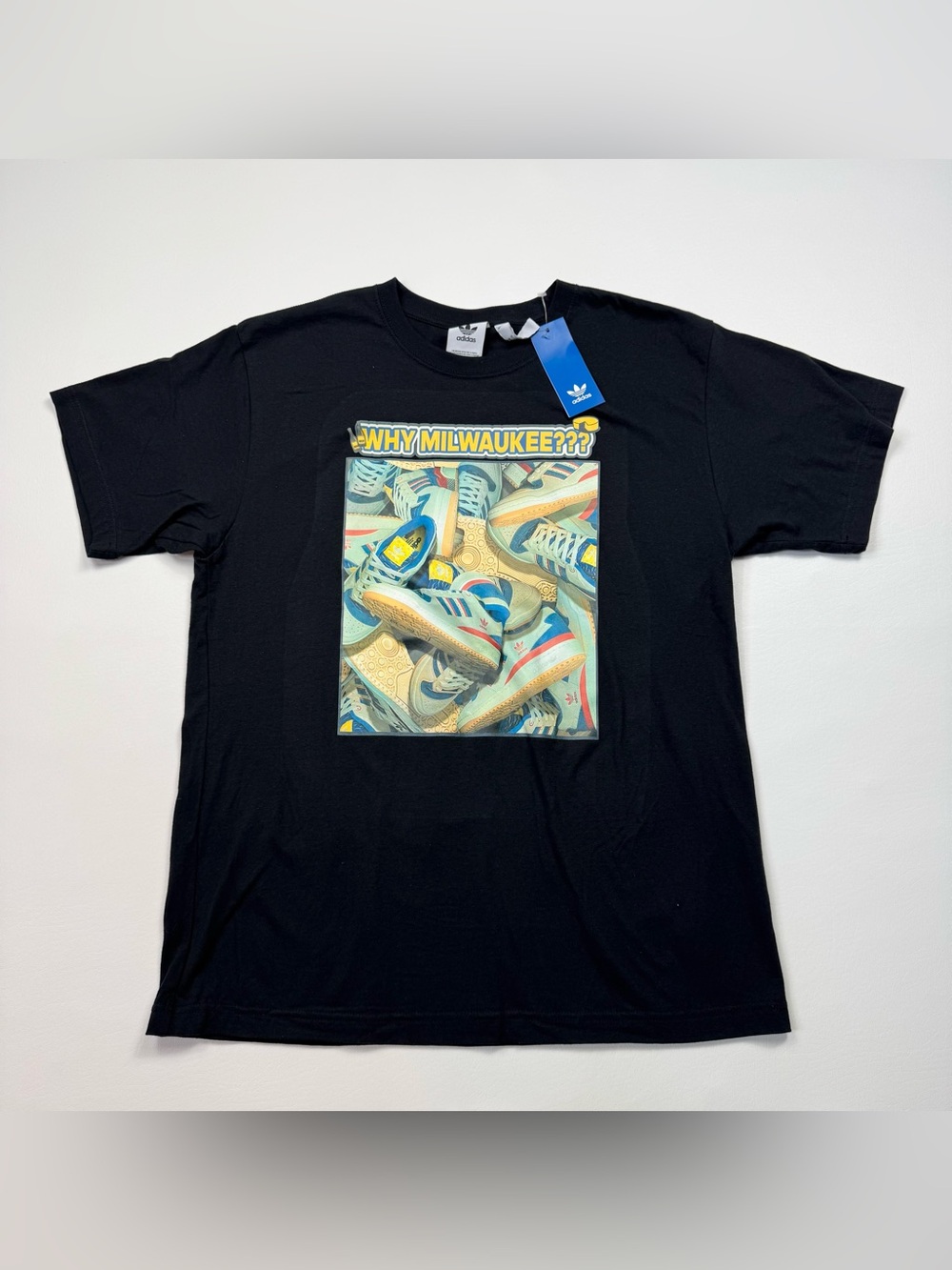 NEW! Men’s Adidas Milwaukee Short Sleeve T-Shirt Size Large W/Tags